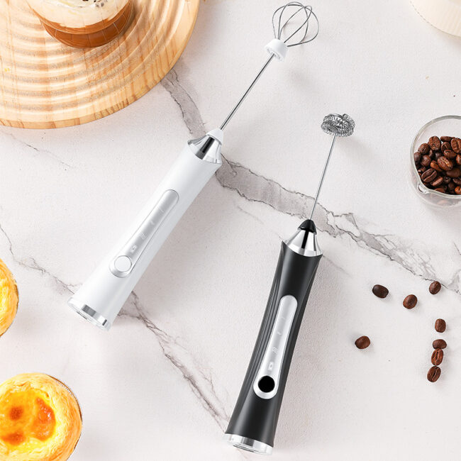 electric-milk-frother-closeup.webp Portable Electric Milk Frother Close Up View